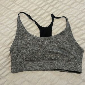 P’tula sports bra
